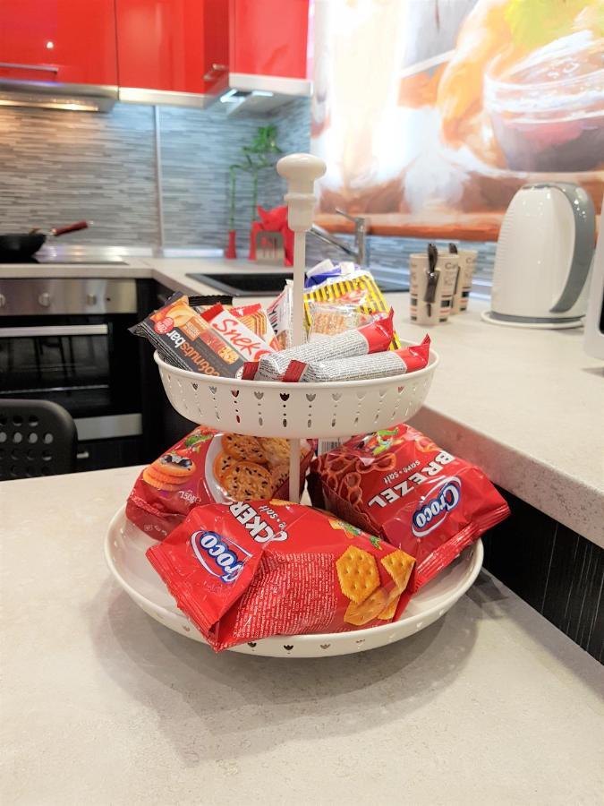 Betty'S Central Suite อเล็กซานโดรโพลิส ภายนอก รูปภาพ