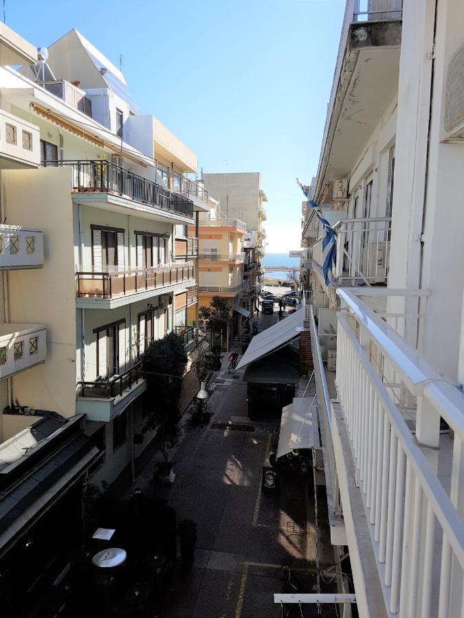 Betty'S Central Suite อเล็กซานโดรโพลิส ภายนอก รูปภาพ